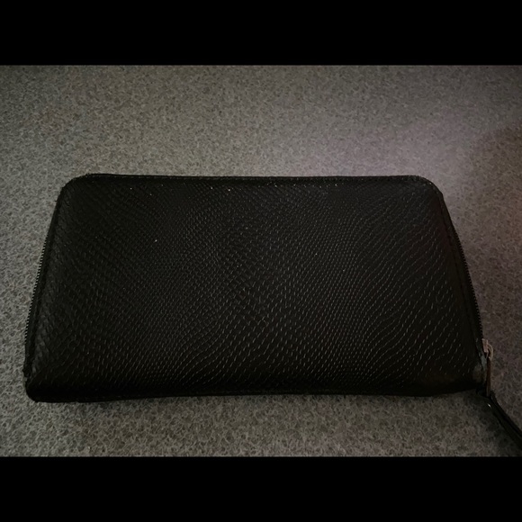 Roxy Wallet - Picture 4 of 5